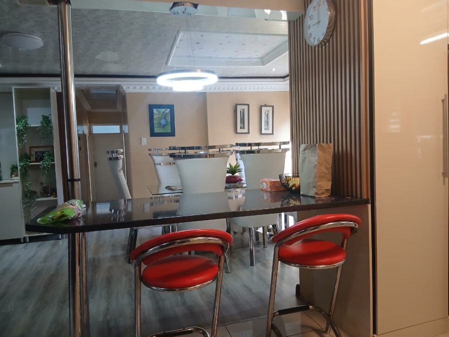 4 Bedroom Property for Sale in Klipwater Gauteng