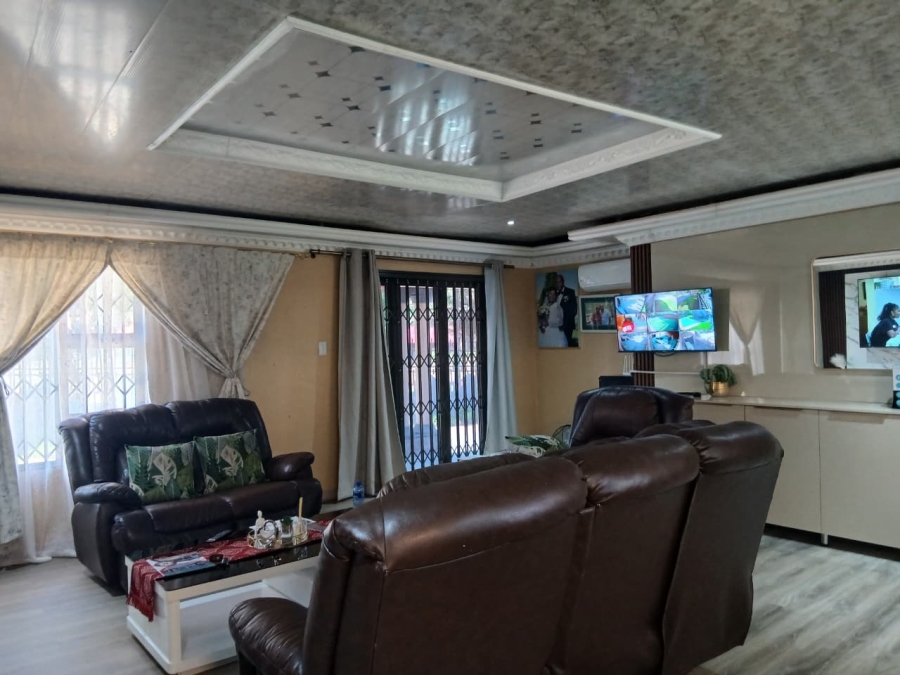 4 Bedroom Property for Sale in Klipwater Gauteng