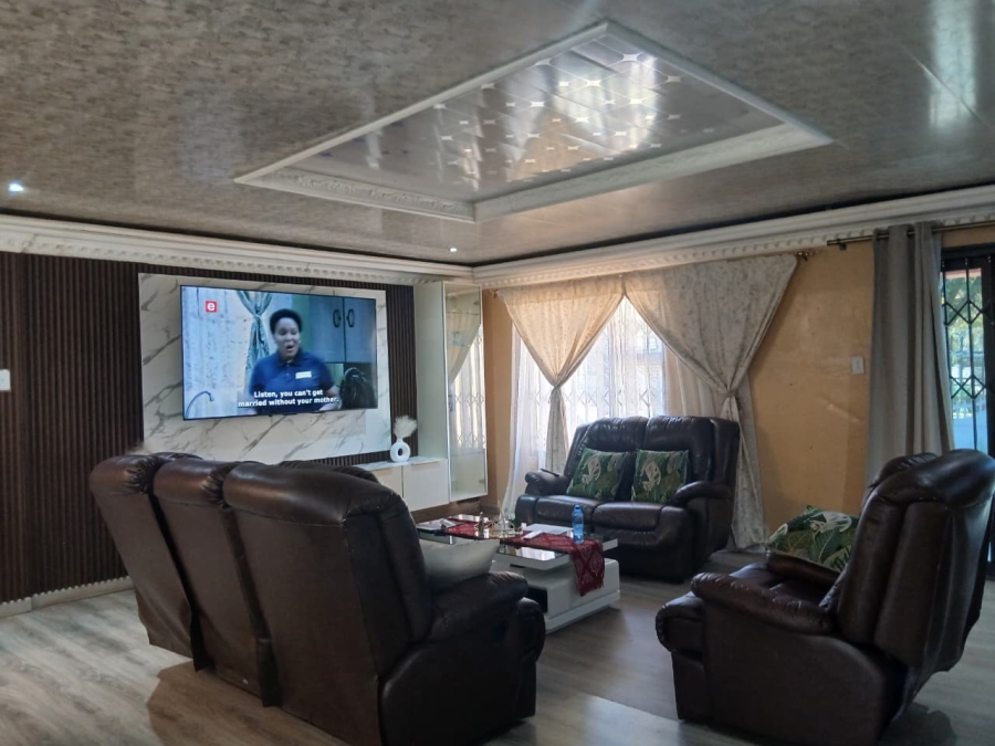 4 Bedroom Property for Sale in Klipwater Gauteng