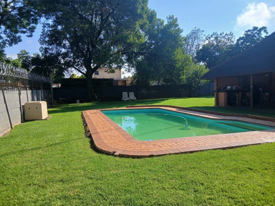 4 Bedroom Property for Sale in Klipwater Gauteng