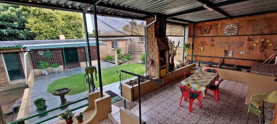 3 Bedroom Property for Sale in South Crest Gauteng