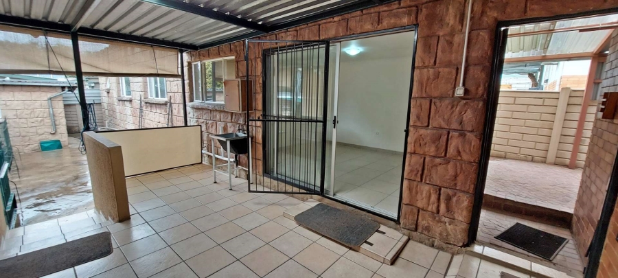 3 Bedroom Property for Sale in South Crest Gauteng