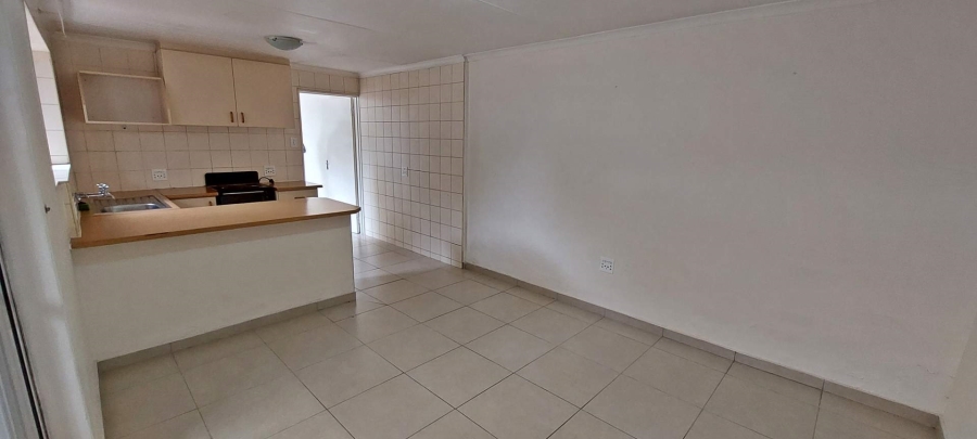 3 Bedroom Property for Sale in South Crest Gauteng