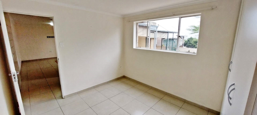 3 Bedroom Property for Sale in South Crest Gauteng