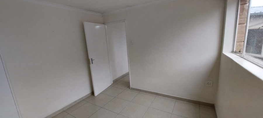 3 Bedroom Property for Sale in South Crest Gauteng