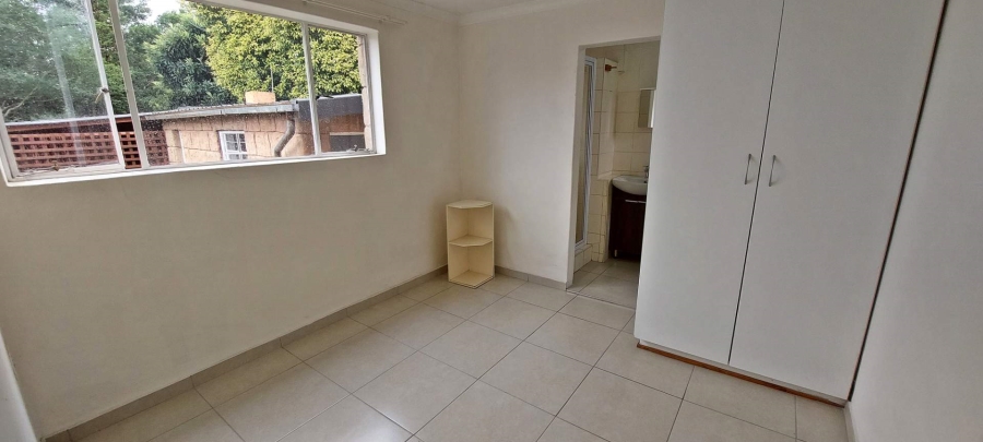 3 Bedroom Property for Sale in South Crest Gauteng