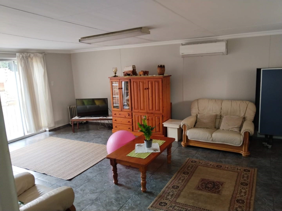 5 Bedroom Property for Sale in Meyerton Park Gauteng