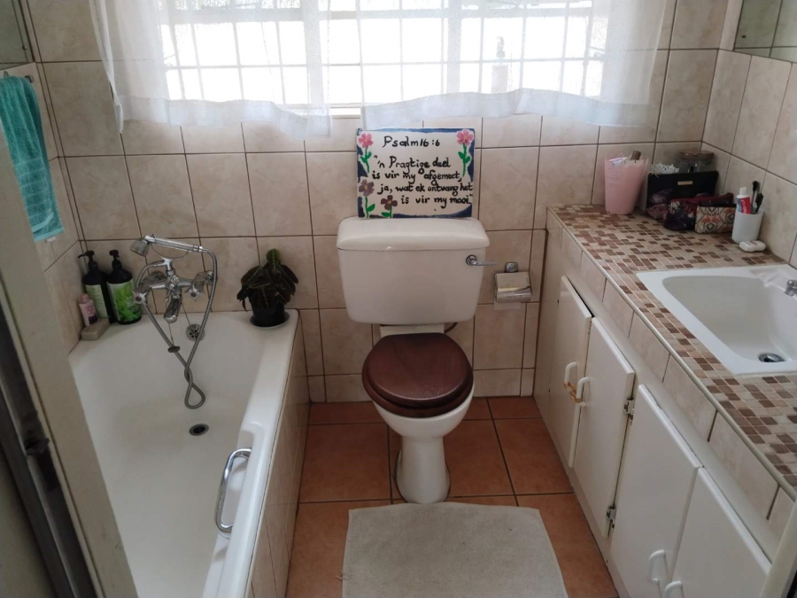 5 Bedroom Property for Sale in Meyerton Park Gauteng