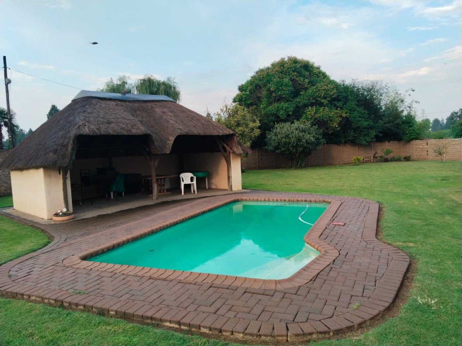 5 Bedroom Property for Sale in Meyerton Park Gauteng