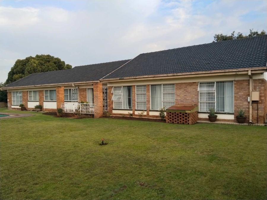 5 Bedroom Property for Sale in Meyerton Park Gauteng