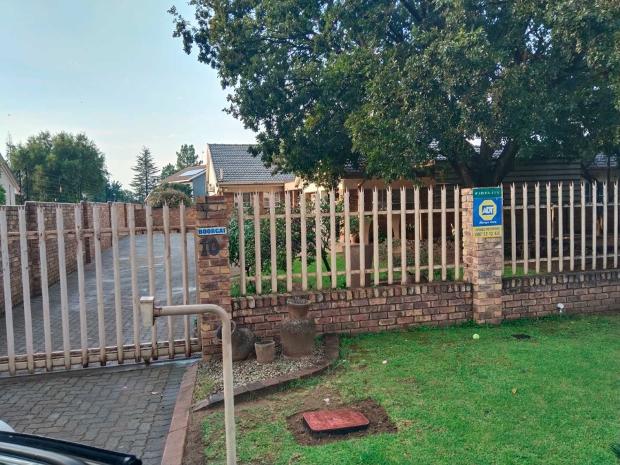 5 Bedroom Property for Sale in Meyerton Park Gauteng