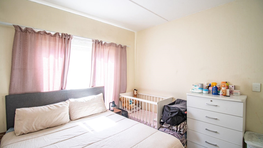 2 Bedroom Property for Sale in Grand Central Gauteng