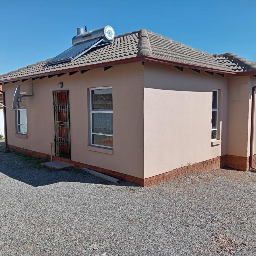 2 Bedroom Property for Sale in Mamelodi East Gauteng