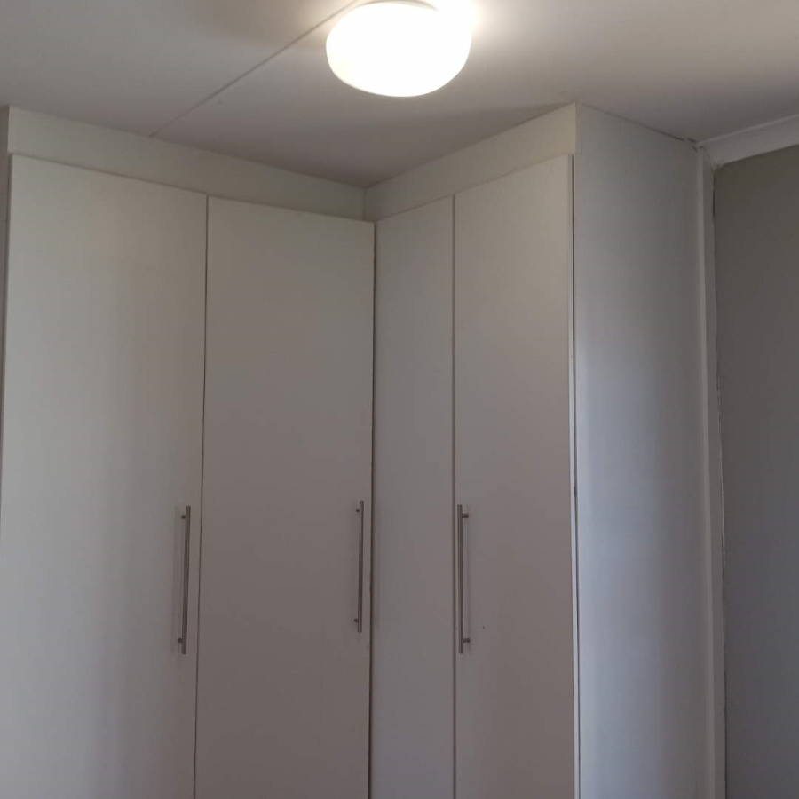 2 Bedroom Property for Sale in Mamelodi East Gauteng