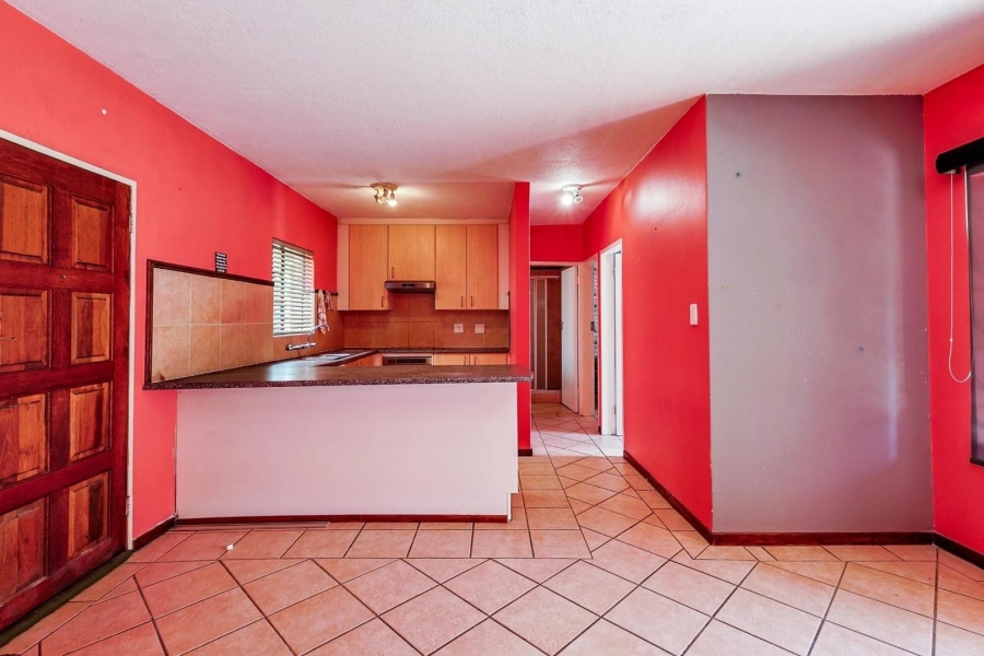 To Let 2 Bedroom Property for Rent in Equestria Gauteng