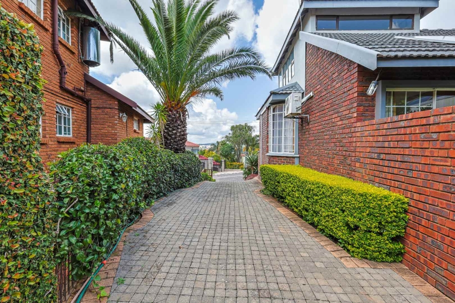 3 Bedroom Property for Sale in Waterkloof Ridge Gauteng