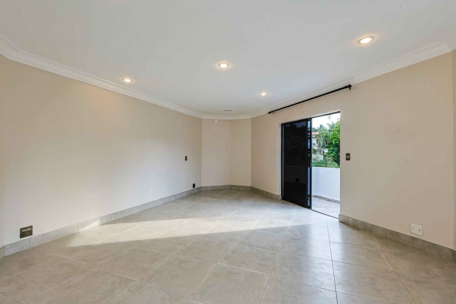 6 Bedroom Property for Sale in Wapadrand Gauteng