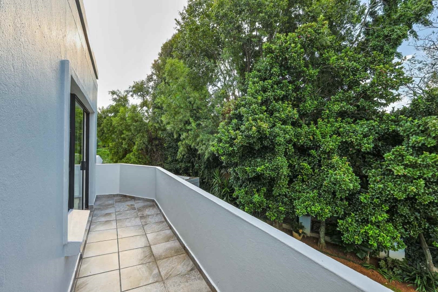 6 Bedroom Property for Sale in Wapadrand Gauteng