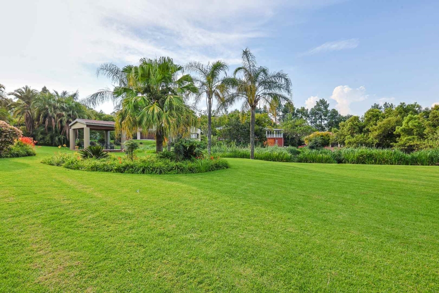 6 Bedroom Property for Sale in Wapadrand Gauteng