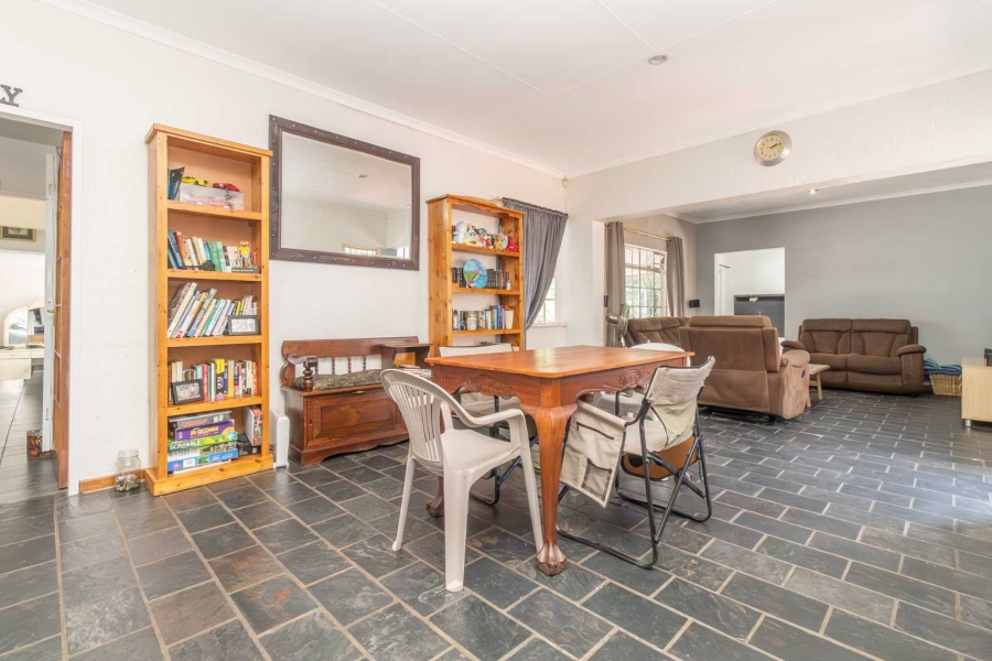 3 Bedroom Property for Sale in Buccleuch Gauteng