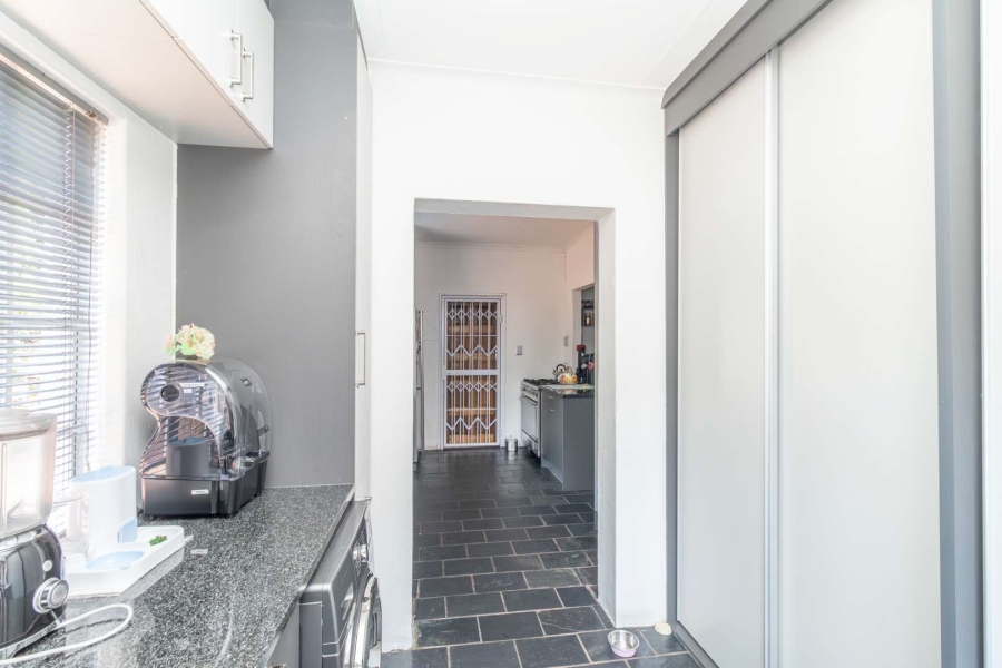 3 Bedroom Property for Sale in Buccleuch Gauteng