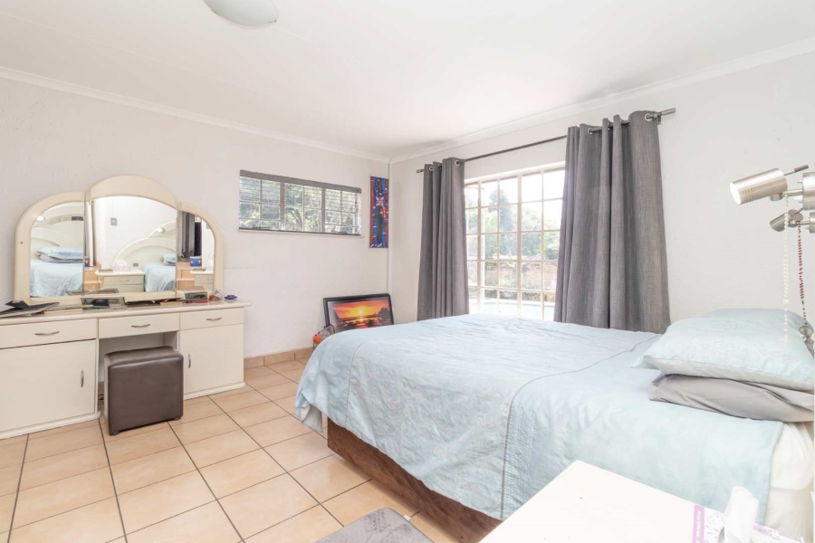 3 Bedroom Property for Sale in Buccleuch Gauteng