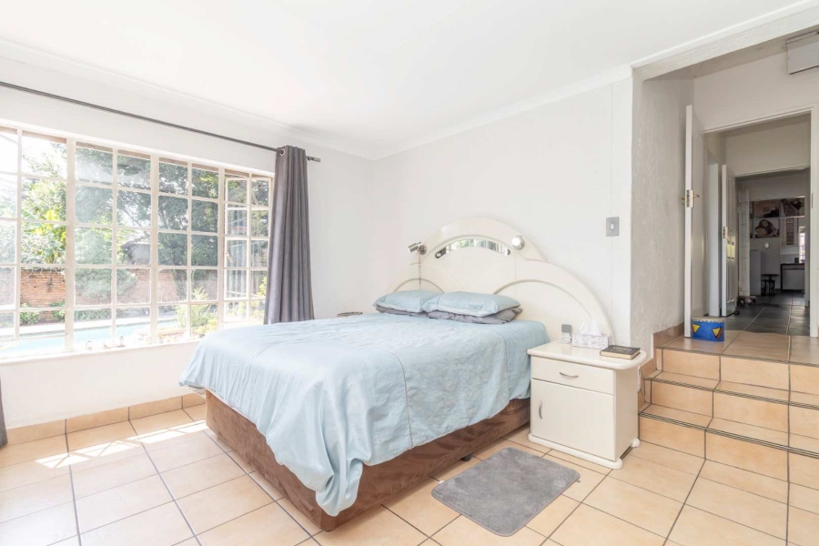 3 Bedroom Property for Sale in Buccleuch Gauteng