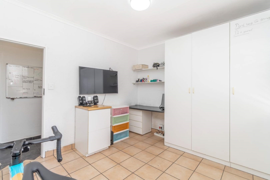 3 Bedroom Property for Sale in Buccleuch Gauteng