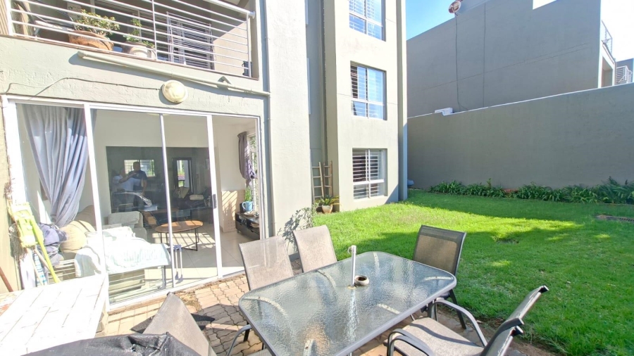 2 Bedroom Property for Sale in Glenhazel Gauteng