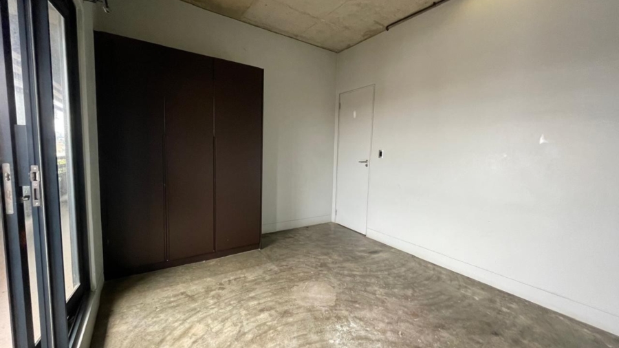 1 Bedroom Property for Sale in New Doornfontein Gauteng