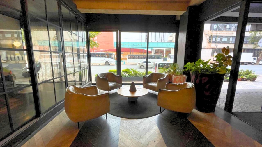 1 Bedroom Property for Sale in New Doornfontein Gauteng