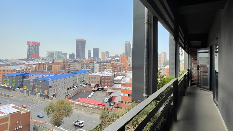 To Let 1 Bedroom Property for Rent in New Doornfontein Gauteng