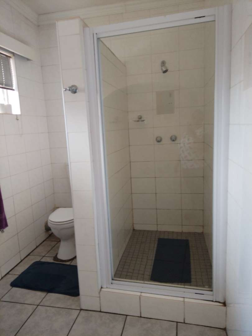 To Let 3 Bedroom Property for Rent in Sharon Park Gauteng