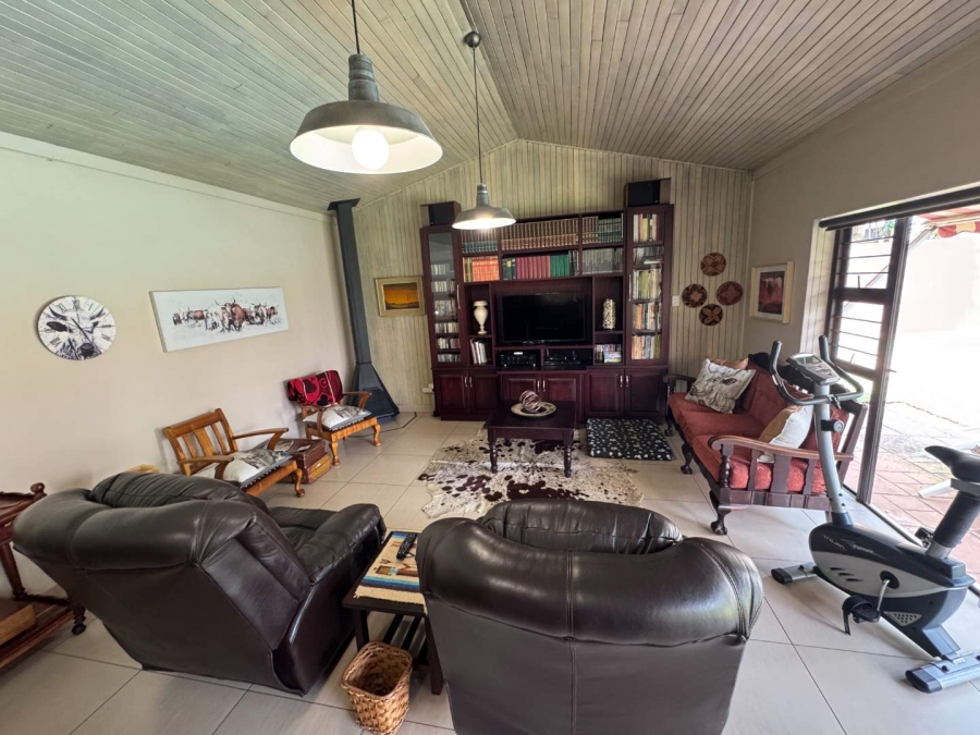 4 Bedroom Property for Sale in Alberante Gauteng