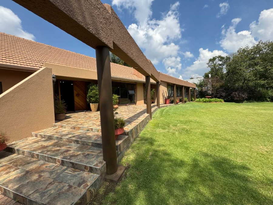 4 Bedroom Property for Sale in Alberante Gauteng
