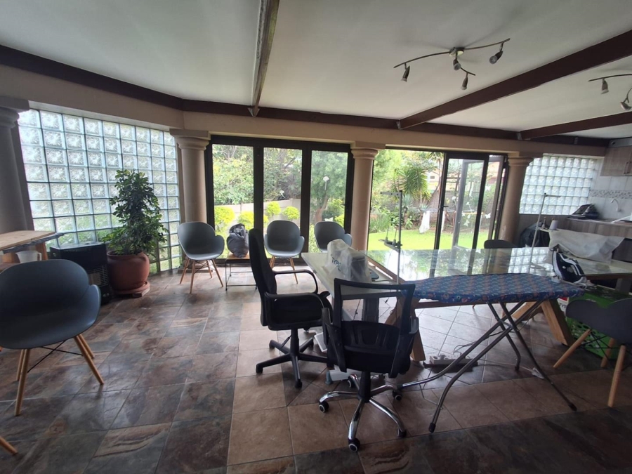 3 Bedroom Property for Sale in Mulbarton Gauteng