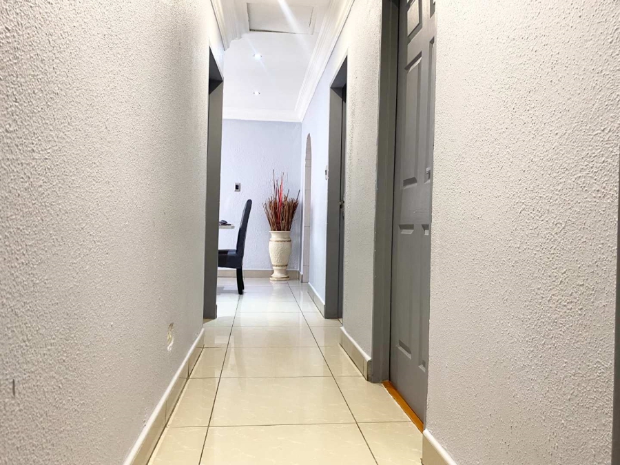 3 Bedroom Property for Sale in Daveyton Gauteng