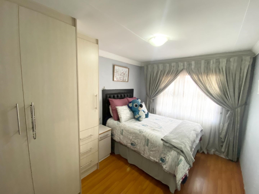 3 Bedroom Property for Sale in Daveyton Gauteng