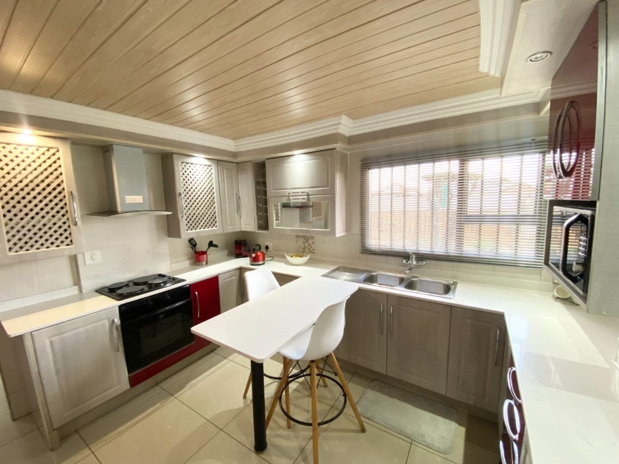 3 Bedroom Property for Sale in Daveyton Gauteng
