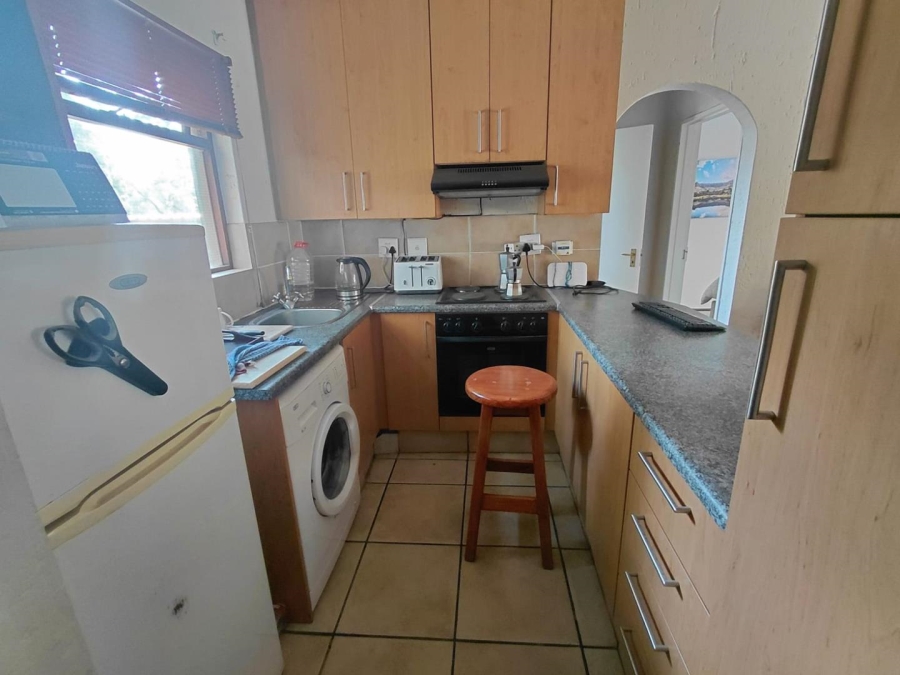 To Let 1 Bedroom Property for Rent in Lonehill Gauteng