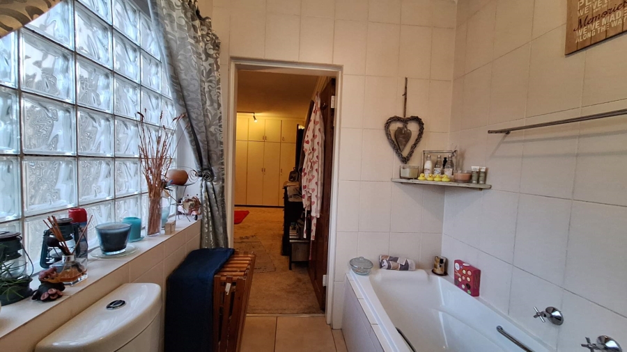 3 Bedroom Property for Sale in Blackheath Gauteng