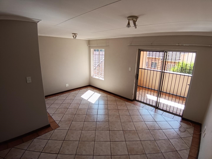2 Bedroom Property for Sale in Olympus AH Gauteng