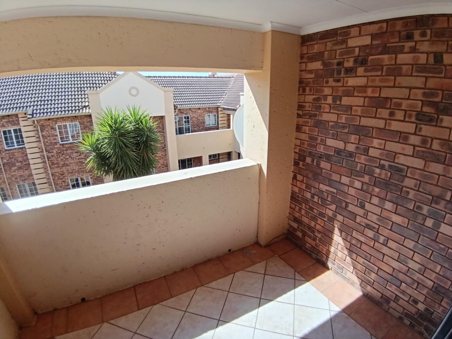 2 Bedroom Property for Sale in Olympus AH Gauteng