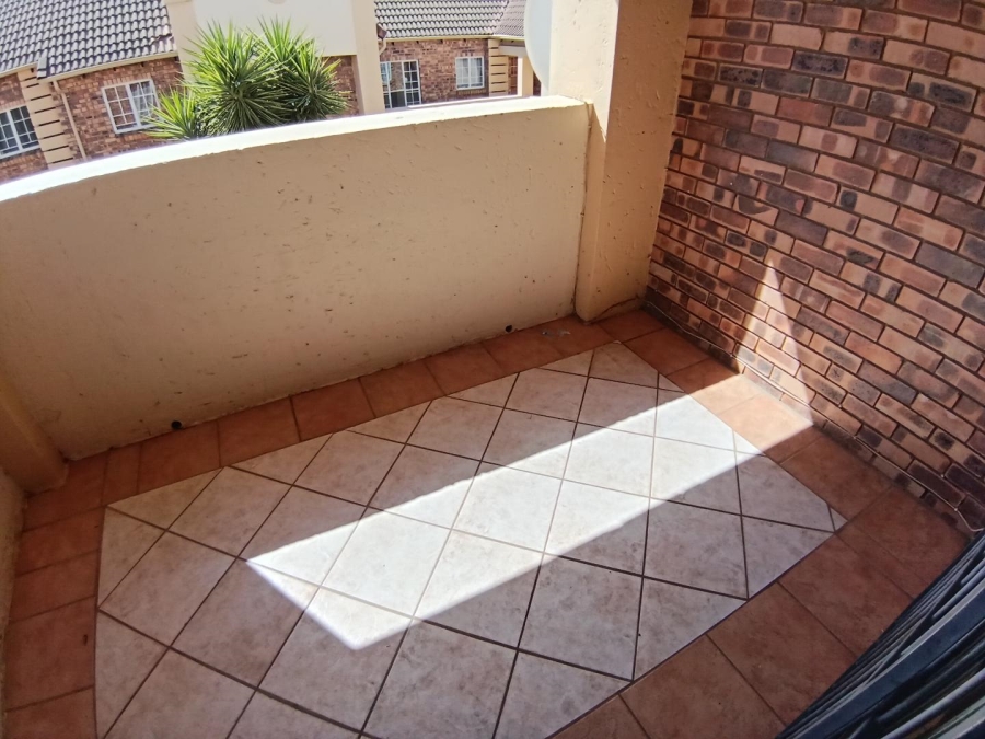 2 Bedroom Property for Sale in Olympus AH Gauteng