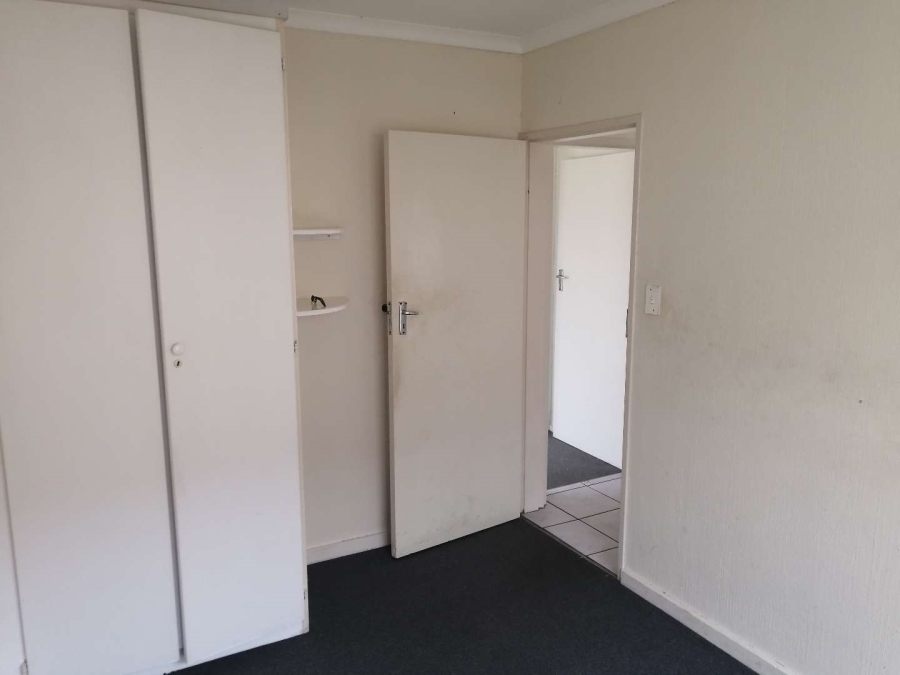 2 Bedroom Property for Sale in Newlands Gauteng