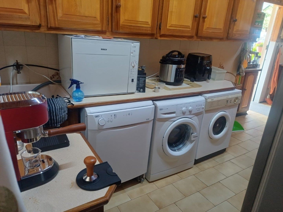 3 Bedroom Property for Sale in Birch Acres Gauteng