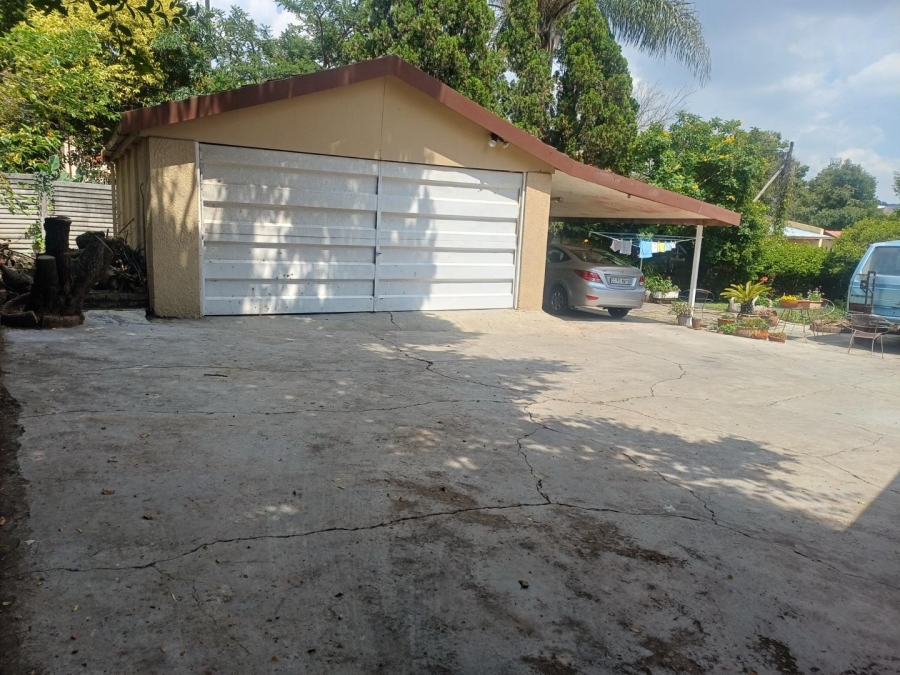 3 Bedroom Property for Sale in Birch Acres Gauteng