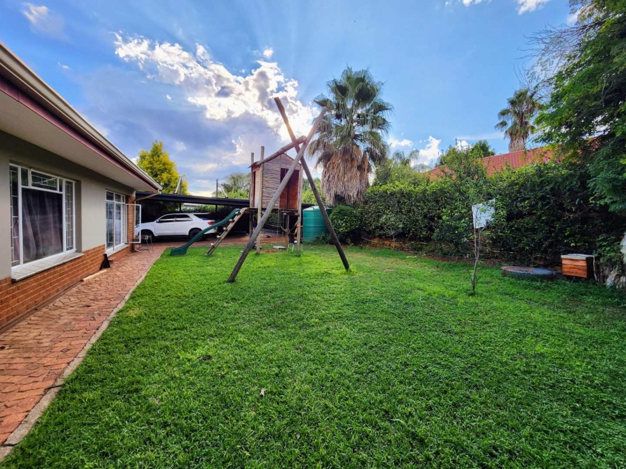 4 Bedroom Property for Sale in Rietfontein Gauteng