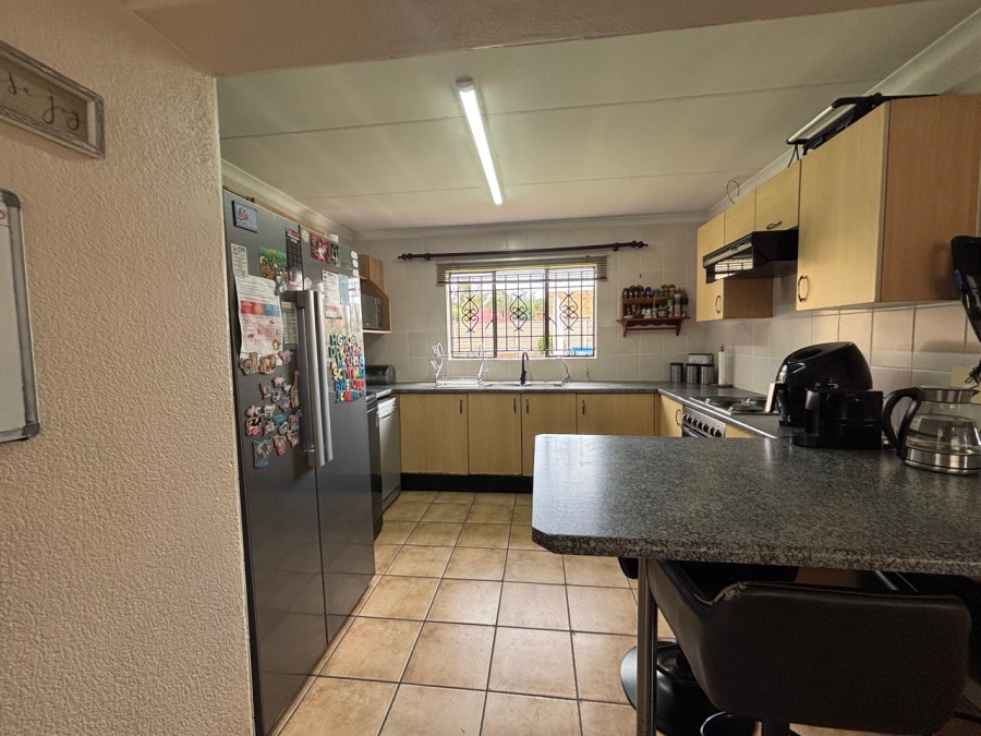 2 Bedroom Property for Sale in Kibler Park Gauteng