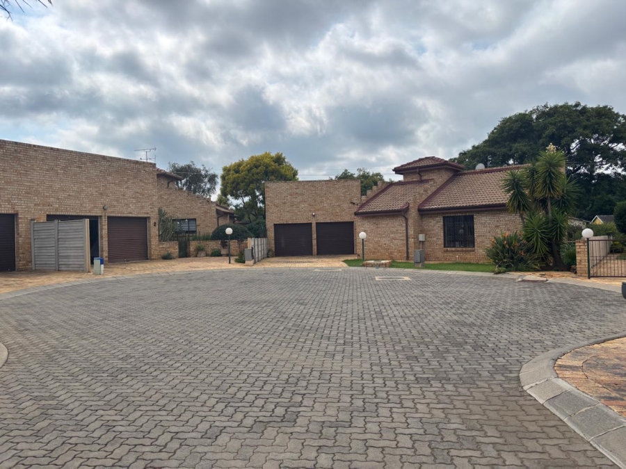 2 Bedroom Property for Sale in Kibler Park Gauteng